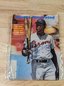 Hank Aaron Autographed Baseball Sports Illustrated MLB HOF X