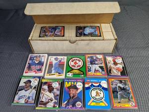 Collection of MLB Baseball Trading Cards 1990 Fleer, 1987 Donruss Set, & Much More X