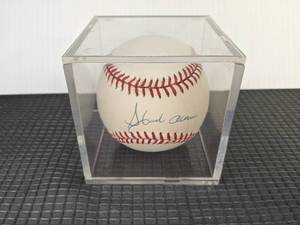 Hank Aaron Autographed Baseball MLB HOF X