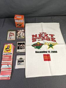 Minnesota Wild Hockey Items &amp NHL Trading Cards X