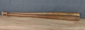 Set of (2) MLB Baseball Bats 35 Ted Williams Model, 31 Henry Hank Aaron Little League Model X