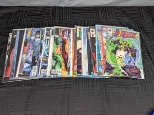Lot of 25 Comic Books Ninjak, Unity, DARE, Doctor Tomorrow, Divine Right, The Hero Defined Mage Q