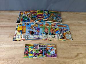 Collection of (21) Comic Books (Total Includes 5 Mini Comics) Spider Woman, Captain America, Hulk, The Amazing Spiderman, Adventure Comics and More (DC and Marvel)  Q