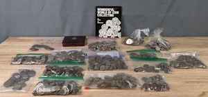 Large Lot of Foreign Currency with Uncirculated 1976 Canadian Coin Set  Q