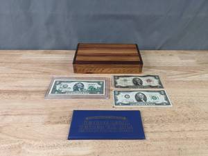 1953, 1976 & 2003 $2 Dollar Bill and 2003 Grand Canyon National Park Commemorative U.S. Colorized $2 Dollar Banknote Q