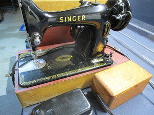 Singer Portable Sew Machine