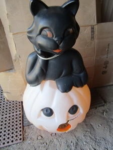 Black Cat Blow Mold