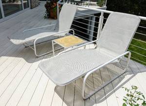 lot 49 image: Pair of Vintage Patio Lounge Chairs and Side Table
