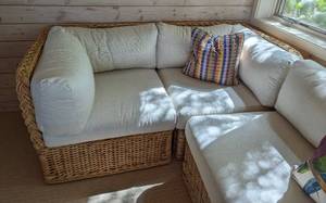 lot 20 image: Awesome Wicker Sectional