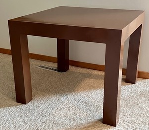 lot 23 image: Vintage Contemporary Side Table