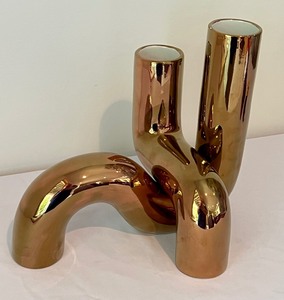 lot 14 image: Vintage Modern Raymor Tubo Vase