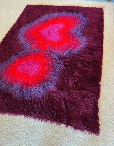 lot 2 image: Vintage Danish High Pile Psychedelic Rya Rug by Ede Taepper