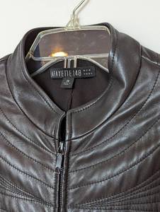 lot 118 image: Womans Lafayette148 Black Leather Jacket
