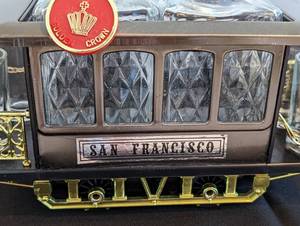 lot 142 image: Trolly Car DecanterMusic Box