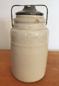lot 84 image: Old Ceramic Jar The Weir