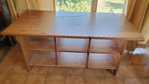 lot 112 image: Coffee Table With Storage Shelves