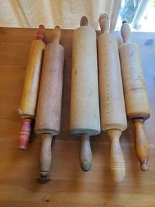lot 127 image: Five Old Rolling Pins