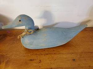 lot 143 image: Vintage Duck Decoy