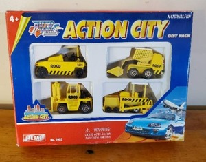 lot 146 image: Auto Wheels Action City Car Pack