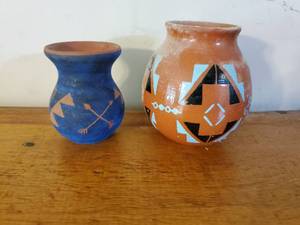 lot 163 image: Two Southwest Style Pottery Vases