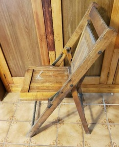 lot 219 image: Antique Folding Chair