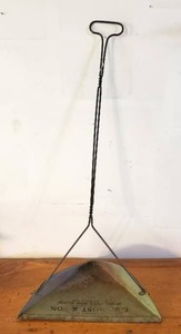 lot 226 image: Old Metal Advertisement Dustpan Collector
