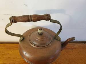 lot 231 image: Old Copper Tea Kettle