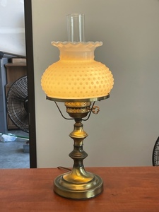 Vintage Milk Glass Table Lamp