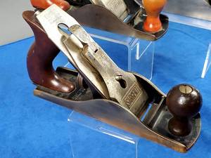 lot 10 image: (3) Vintage Sargent Woodworking Planers