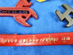 lot 23 image: (8) Vintage Iron Wrenches