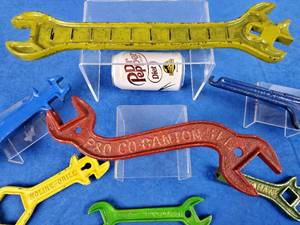 lot 36 image: (9) Vintage Iron Wrenches