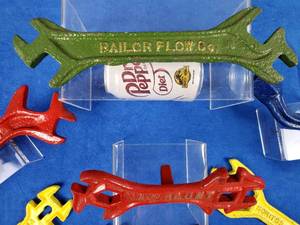 lot 46 image: (10) Vintage Iron Wrenches