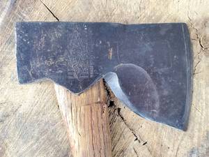 lot 51 image: Vintage Kelley-How Hatchet Thompson Co. Duluth MN