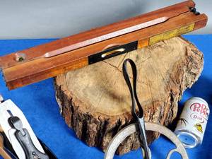 lot 80 image: (4) Vintage Woodworking Tools