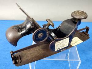 lot 147 image: Vintage Stanley Woodworking Circular Planer Type I No.113