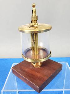 lot 158 image: Vintage 7 H Michigan Lubrication Hit-Miss Engine Oil Sight Glass