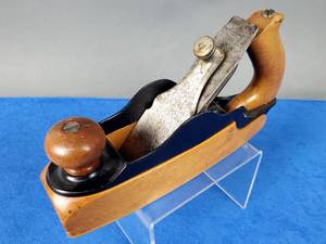lot 179 image: Antique FT DAY Planer No. 75 Patent Date May 7 1872