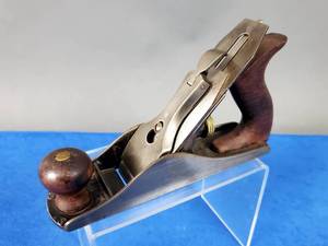 lot 183 image: Vintage Stanley Woodworking Type II Planer No.3