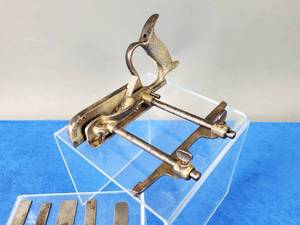lot 189 image: Vintage All Metal Stanley Plow Planer No. 50 with a Set of Cutters