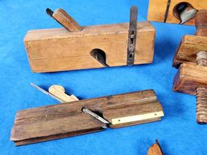 lot 190 image: (7) )Vintage Woodworking Molding Planers