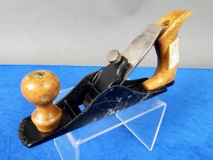 lot 206 image: Vintage Stanley Woodworking Planer No. 40