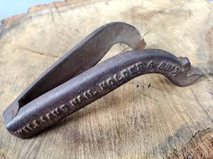 lot 225 image: Antique Cast Iron Williams Nail Holder Guide Tool