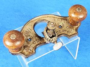 lot 231 image: Vintage Stanley Woodworking Router Planer No.71-12