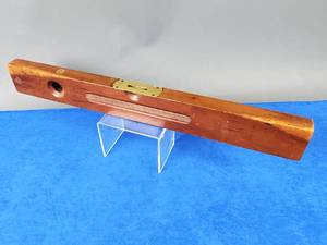 lot 250 image: Vintage Keen Kutter Wooden Level