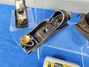 lot 272 image: (6) Assorted Vintage Stanley Hand Planers