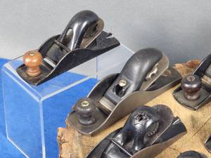 lot 287 image: (16) Assorted Vintage Hand Planers