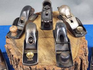 lot 324 image: (9) Assorted Vintage Hand Tools