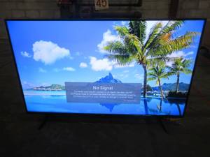 lot 16 image: LG 55UP7000PU UHD 70 Series 55 inch Class 4K Smart UHD TV (54.6 Diag) With Remote.