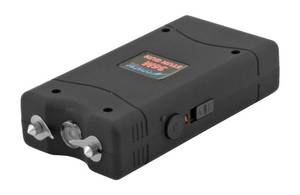 lot 65 image: 3.5 Million Volt Stun Gun - Black