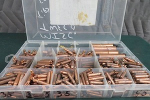 lot 35 image: HEAVY CASE OF MISC. TWECO TIPS